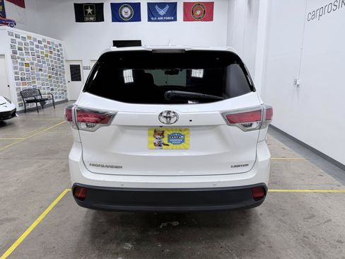Used 2016 Toyota Highlander Limited FWD image 6
