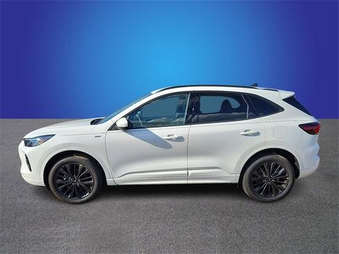 New 2023 Ford Escape ST-Line Elite image 4