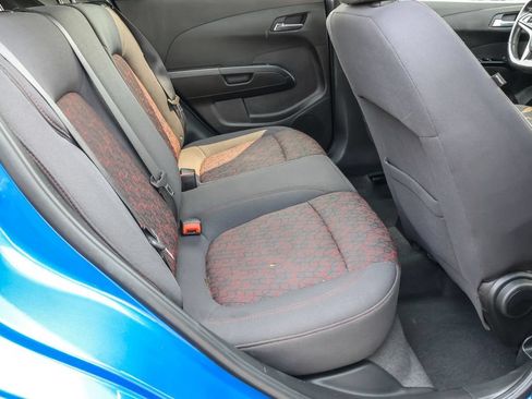 Used 2019 Chevrolet Sonic LT w/ Convenience Package FWD image 29