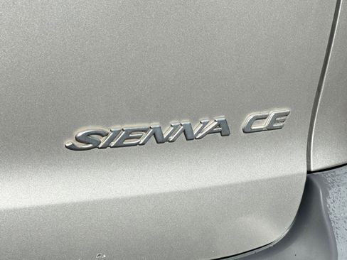 Used 2003 Toyota Sienna CE w/ CE Extra Value Pkg FWD image 26