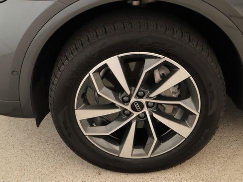 Certified 2023 Audi Q5 2.0T Prestige AWD/4WD image 34