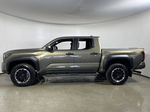 New 2026 Toyota Tacoma TRD Off-Road image 6
