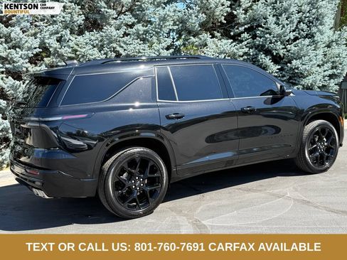 Used 2026 Chevrolet Traverse RS w/ LPO, Floor Liner Package AWD/4WD image 8