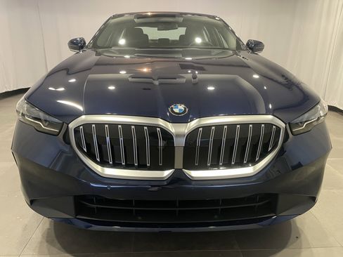 New 2027 BMW 530i xDrive AWD/4WD image 2