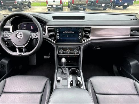 Used 2019 Volkswagen Atlas SEL FWD image 16