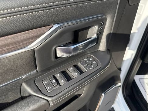 New 2026 RAM 3500 Laramie AWD/4WD image 25