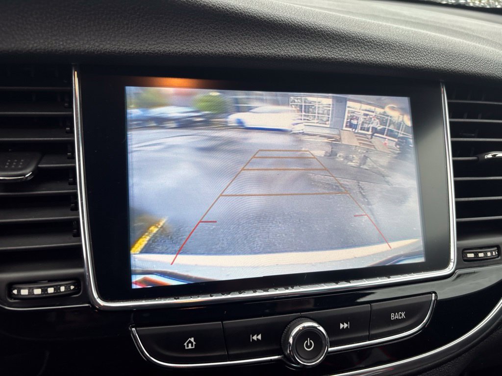Used 2020 Buick Encore Preferred FWD image 4
