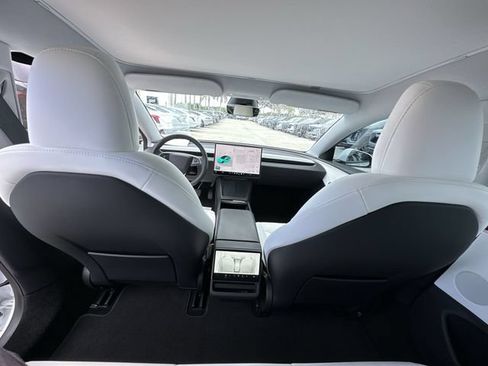 Used 2025 Tesla Model 3 Long Range RWD image 30