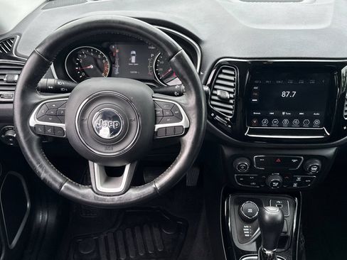 Used 2017 Jeep Compass Limited AWD/4WD image 14