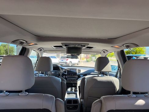 Used 2017 Honda Pilot Elite image 26
