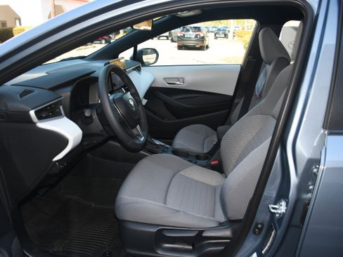 New 2026 Toyota Corolla SE image 3