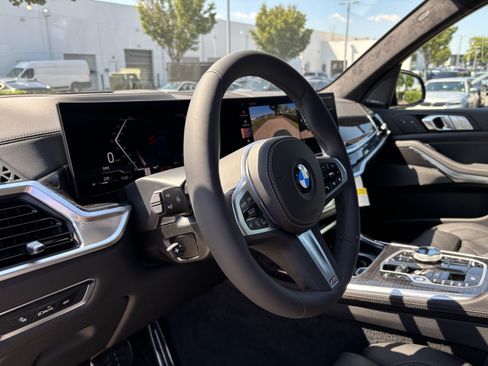 New 2027 BMW X7 xDrive40i w/ Executive Package AWD/4WD image 17