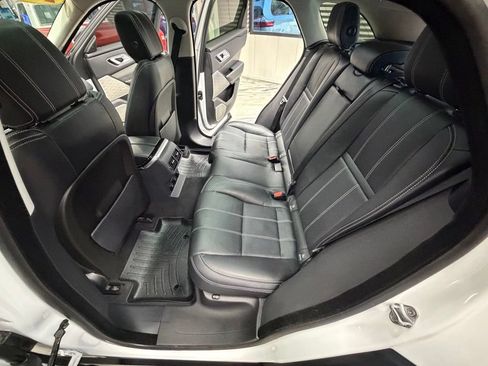 Used 2018 Land Rover Range Rover Velar S AWD/4WD image 52