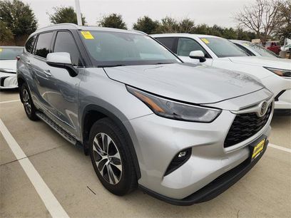 Certified 2022 Toyota Highlander XLE