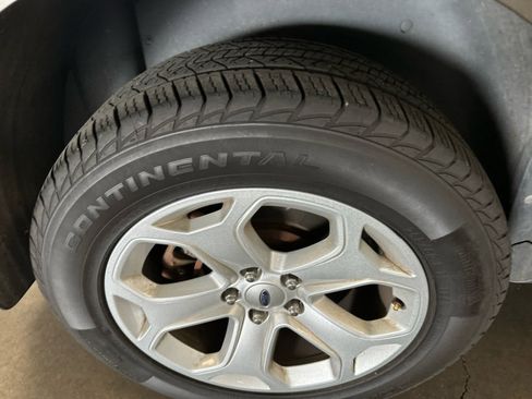 Used 2013 Ford Edge SEL image 6