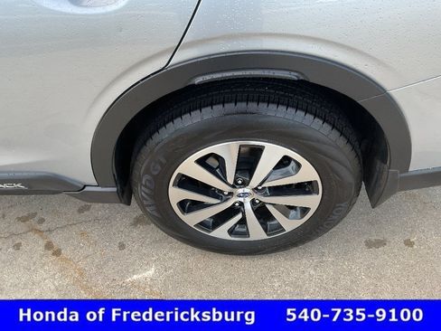 Used 2020 Subaru Outback Premium AWD/4WD image 11