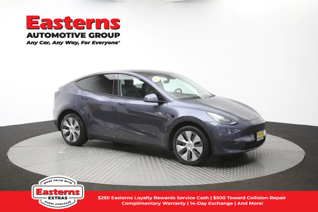 Used 2023 Tesla Model Y Long Range AWD/4WD image 44