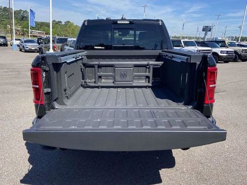 Used 2025 RAM 1500 Limited AWD/4WD image 4