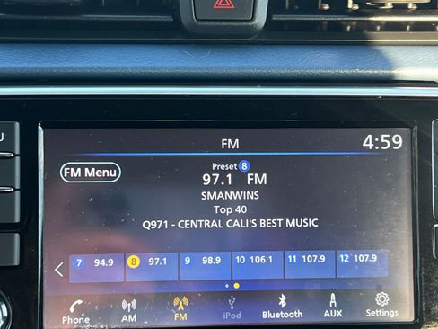 Used 2025 Nissan Versa SV image 20