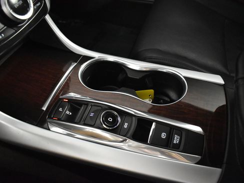 Used 2017 Acura TLX V6 w/ Technology Package image 33