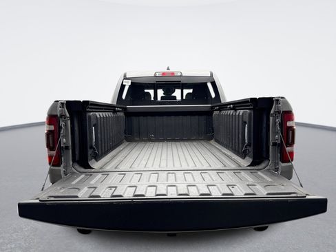 Used 2022 RAM 1500 Laramie AWD/4WD image 20