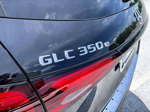 Used 2025 Mercedes-Benz GLC 350e 4MATIC image 31