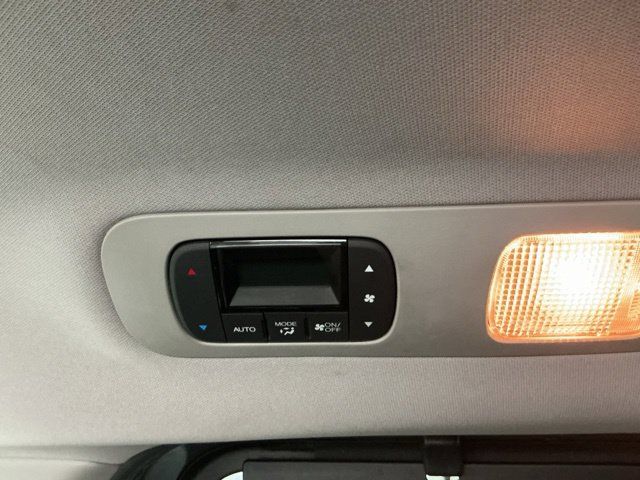 Used 2018 Honda Odyssey Touring image 33