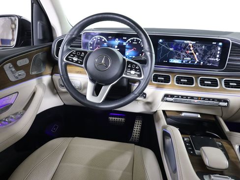 Certified 2022 Mercedes-Benz GLS 450 4MATIC image 41