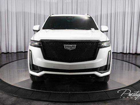 Used 2021 Cadillac Escalade Sport w/ Driver Assist Tech Package image 4