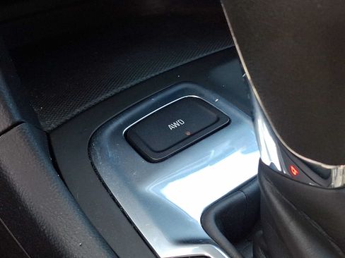 Used 2019 Chevrolet Equinox LT AWD/4WD image 22