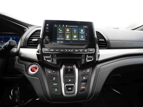 Used 2023 Honda Odyssey Sport image 17