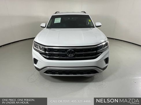 Used 2023 Volkswagen Atlas SE FWD image 2