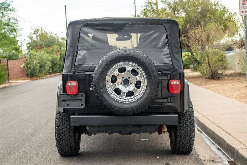 Used 2006 Jeep Wrangler X w/ Tire & Wheel Group (Ecco) AWD/4WD image 4
