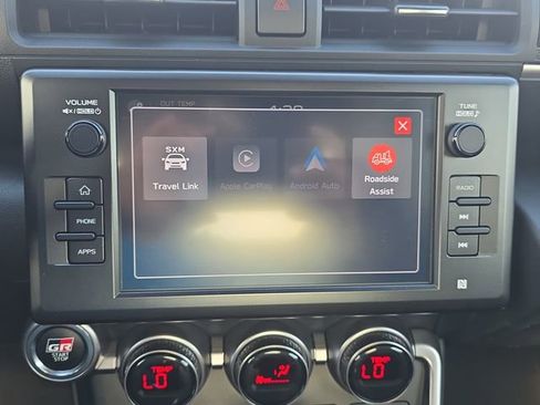 Used 2022 Toyota GR86 w/ ALL Weather Mat Package (TMS) image 21