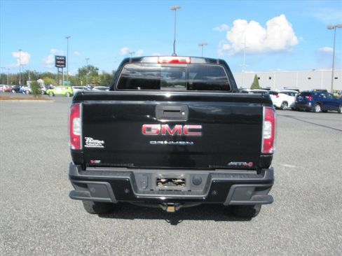 Used 2021 GMC Canyon AT4 w/ Driver Alert Package image 5