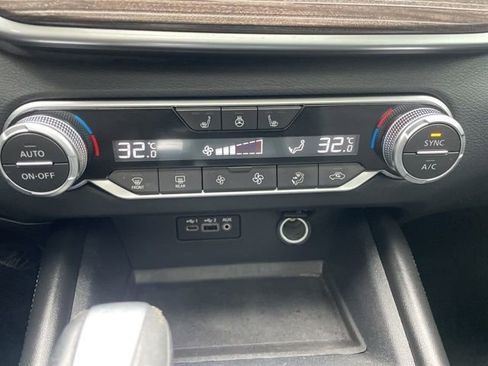 Used 2019 Nissan Altima 2.5 Platinum image 30