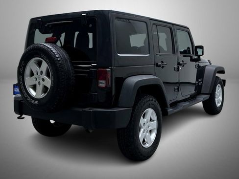 Used 2014 Jeep Wrangler Unlimited Sport w/ Quick Order Package 24S AWD/4WD image 5