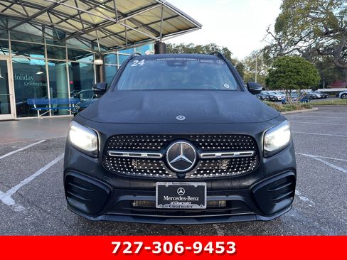 Certified 2024 Mercedes-Benz GLB 250 image 9