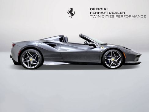 Certified 2022 Ferrari F8 Tributo RWD image 9