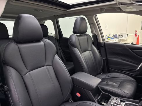 Used 2023 Subaru Forester Touring image 25