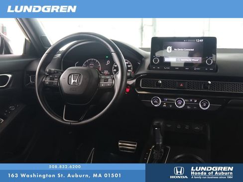 Used 2025 Honda Civic Sport image 5