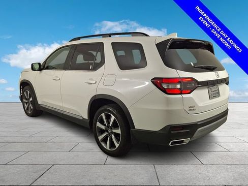 Used 2025 Honda Pilot Elite image 5