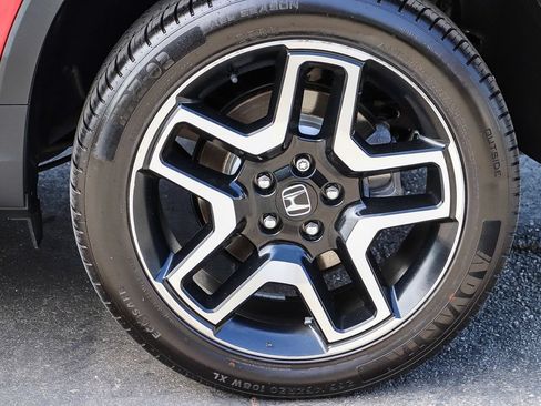 Used 2023 Honda Passport Elite image 14