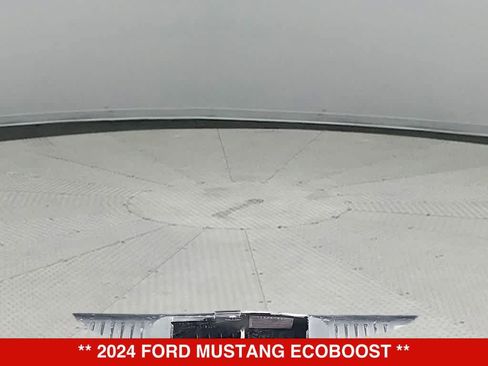 Used 2024 Ford Mustang Convertible RWD image 34