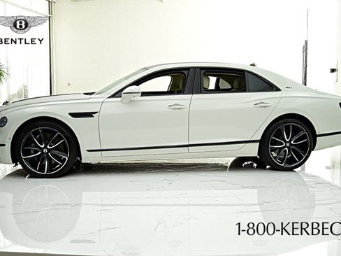 Used 2024 Bentley Flying Spur Azure AWD/4WD image 3
