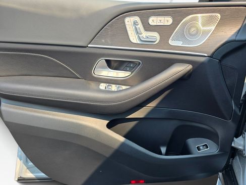 New 2026 Mercedes-Benz GLS 450 4MATIC image 36