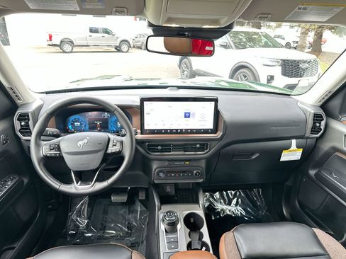 New 2025 Ford Bronco Sport Outer Banks image 22