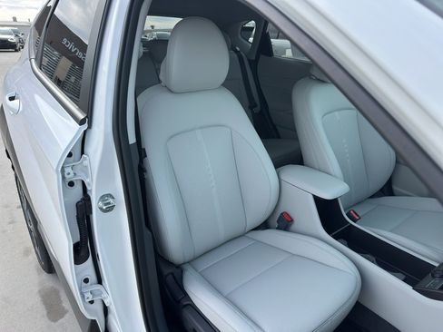 New 2026 Hyundai Kona SEL Premium image 31