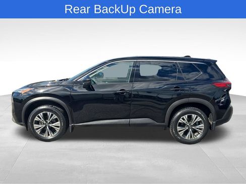 Used 2021 Nissan Rogue SV AWD/4WD image 2