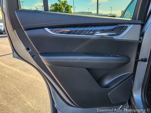 Certified 2024 Cadillac XT6 Premium Luxury w/ Technology Package AWD/4WD image 22